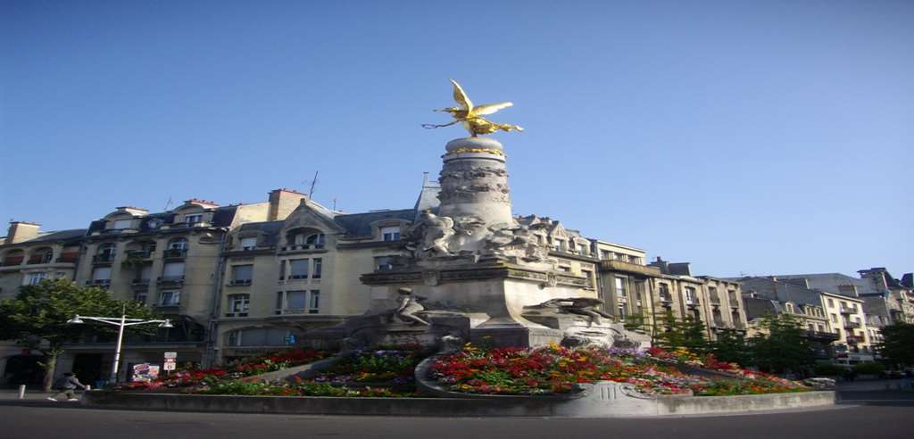 Hotel L'Univers Reims Exterior photo